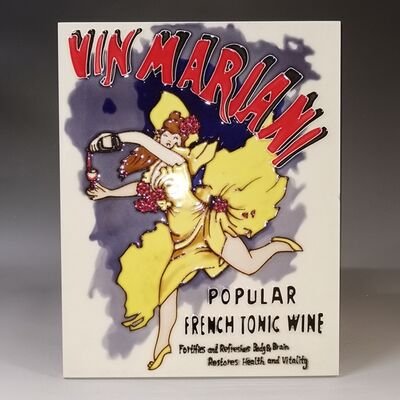 Handmade and Handpainted Art Home Decoration Which Is Called Tang San Cai Ceramic Picture