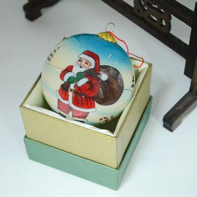 Wholesale Inner Painting Round Glass Ball Christmas Ornaments Luxury Ball Custom LOGO Ornaments Unique Gift for Tree Decoration