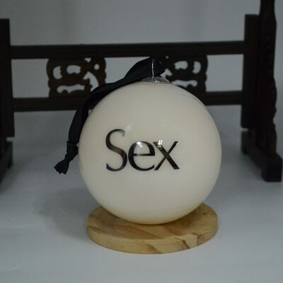 Personalised High-quality Christmas Hanging Baubles for Decorating Rooms