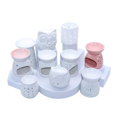 Animal-shaped White Ceramic Scented Candle with Essential Oils, a Tabletop Ornament for Enhancing Indoor Ambience