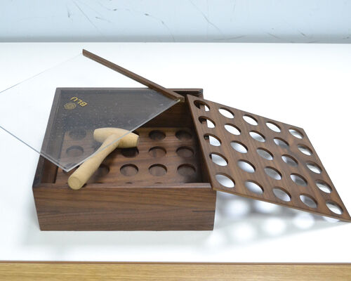 Luxurious Black Walnut Wooden Chocolate Packaging Box