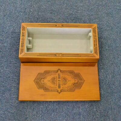 Luxury  Hand-polished Wood Maple Wood Wine Gift Packaging Box for Corporate