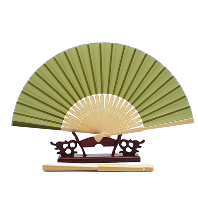 Pure Green Bamboo Fan Ribs and Silk Fan Surfaces Can Be Customised with Personalised Designs for Commemorative Gifts