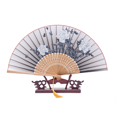 Traditional Chinese Bamboo Folding Fans Adorned with Floral Motifs Serve As Decorative Pieces for Indoor Display or As Gifts