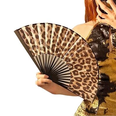 2024 New Arrival Premium 23cm Bamboo Hand Fan Folk Art Carved Flower Design Portable Sanyata for April Fool's Day