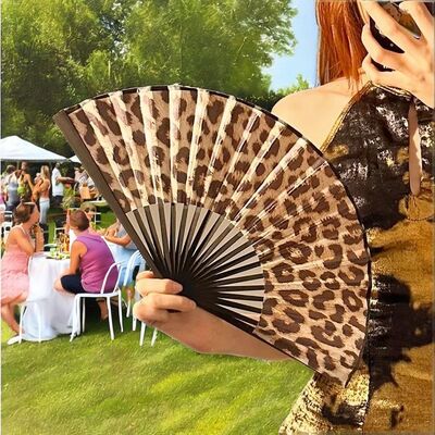 2024 New Arrival Premium 23cm Bamboo Hand Fan Folk Art Carved Flower Design Portable Sanyata for April Fool's Day