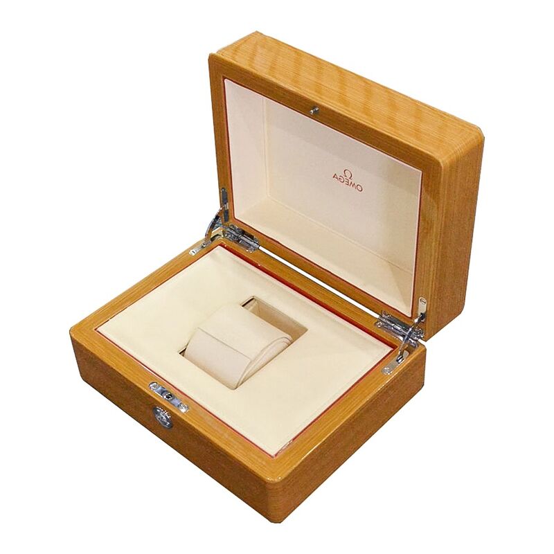 Custom-made Wooden Desktop Watch Storage Gift Box with Hinged Lid and Lock for Men