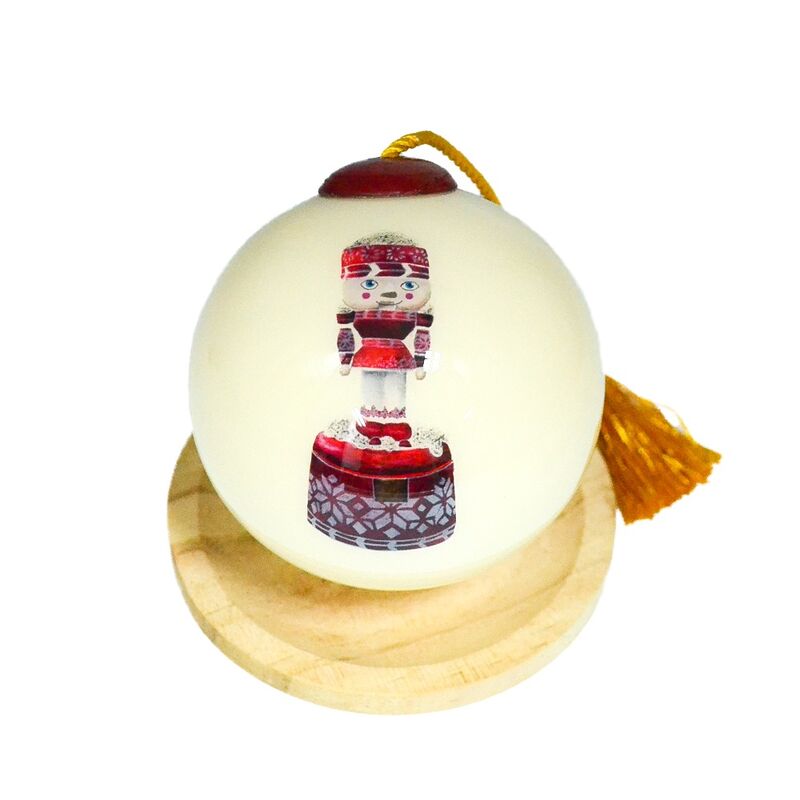 High-quality Factory-direct Painted Glass Decorative Baubles for Festival celebrations and Decorations
